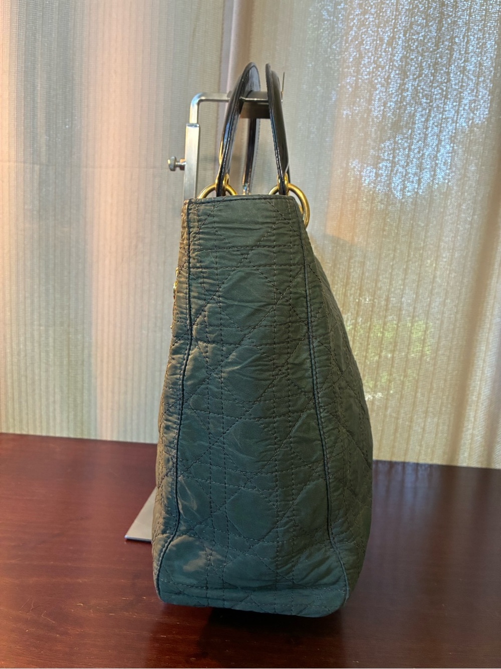 Dior Green Quilted Lady Dior Tote with Gold Hardware - Picture 4 of 11